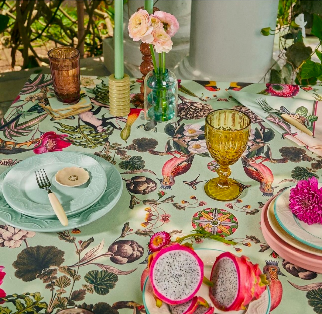 Helechos Waterproof & Stain-Resistant Tablecloth